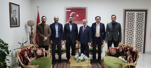 Udef Genel Başkanı ve beraberindeki heyet, Sayın Kaymakamımız Mehmet ERİŞ'i makamında ziyaret ettiler